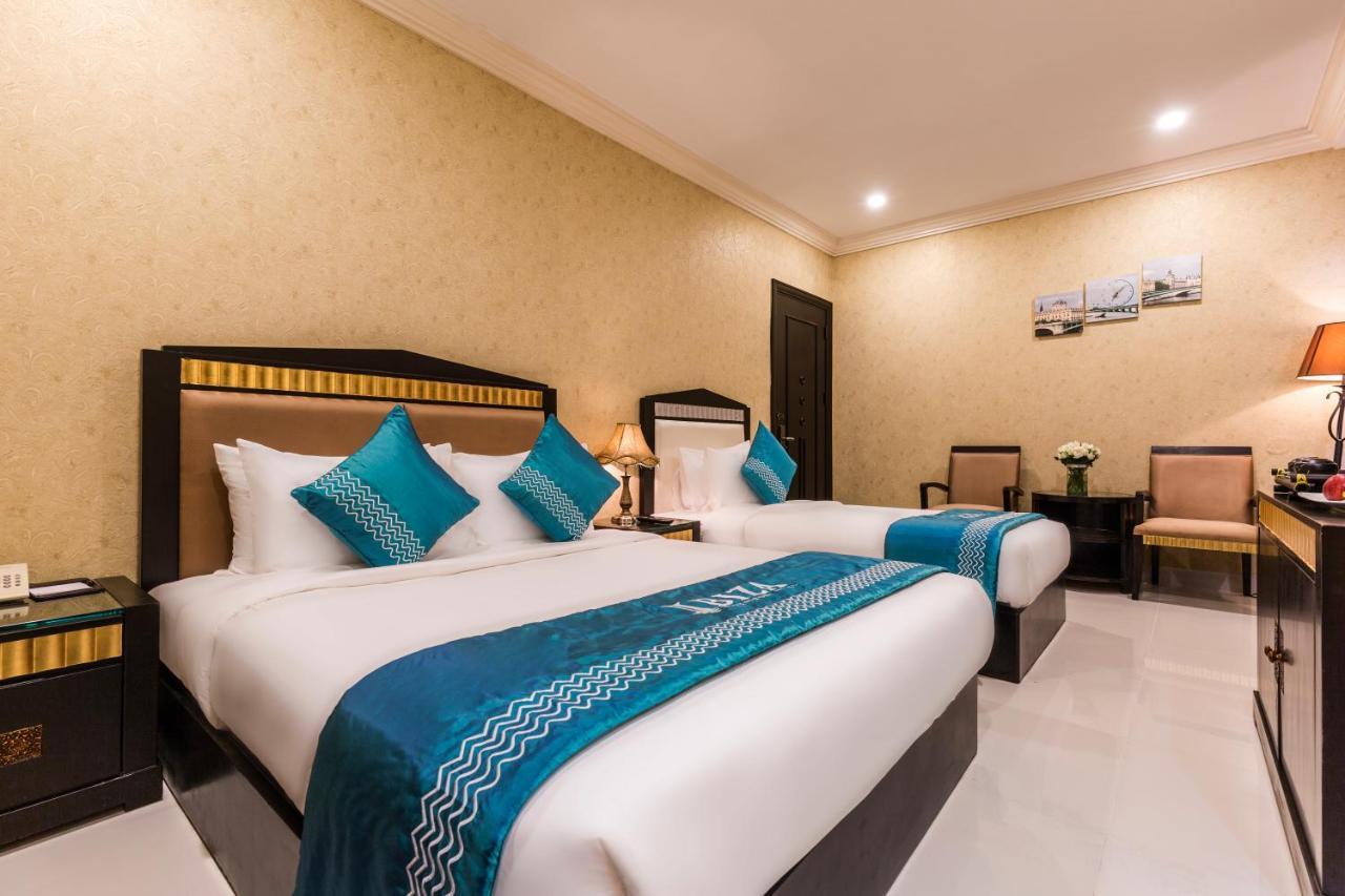 Ibiza Riverfront Da Nang Hotel Powered By Aston Esterno foto