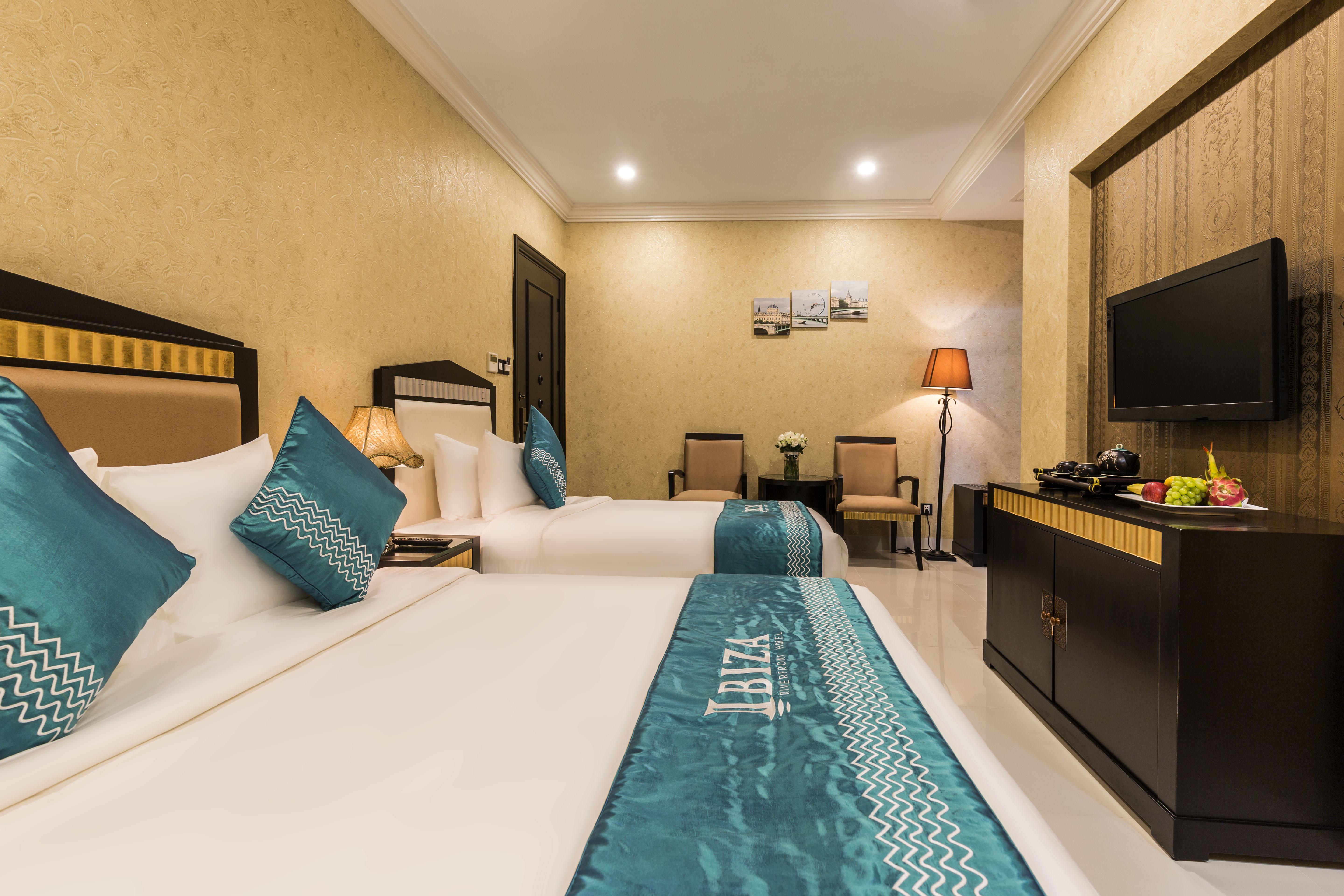 Ibiza Riverfront Da Nang Hotel Powered By Aston Esterno foto