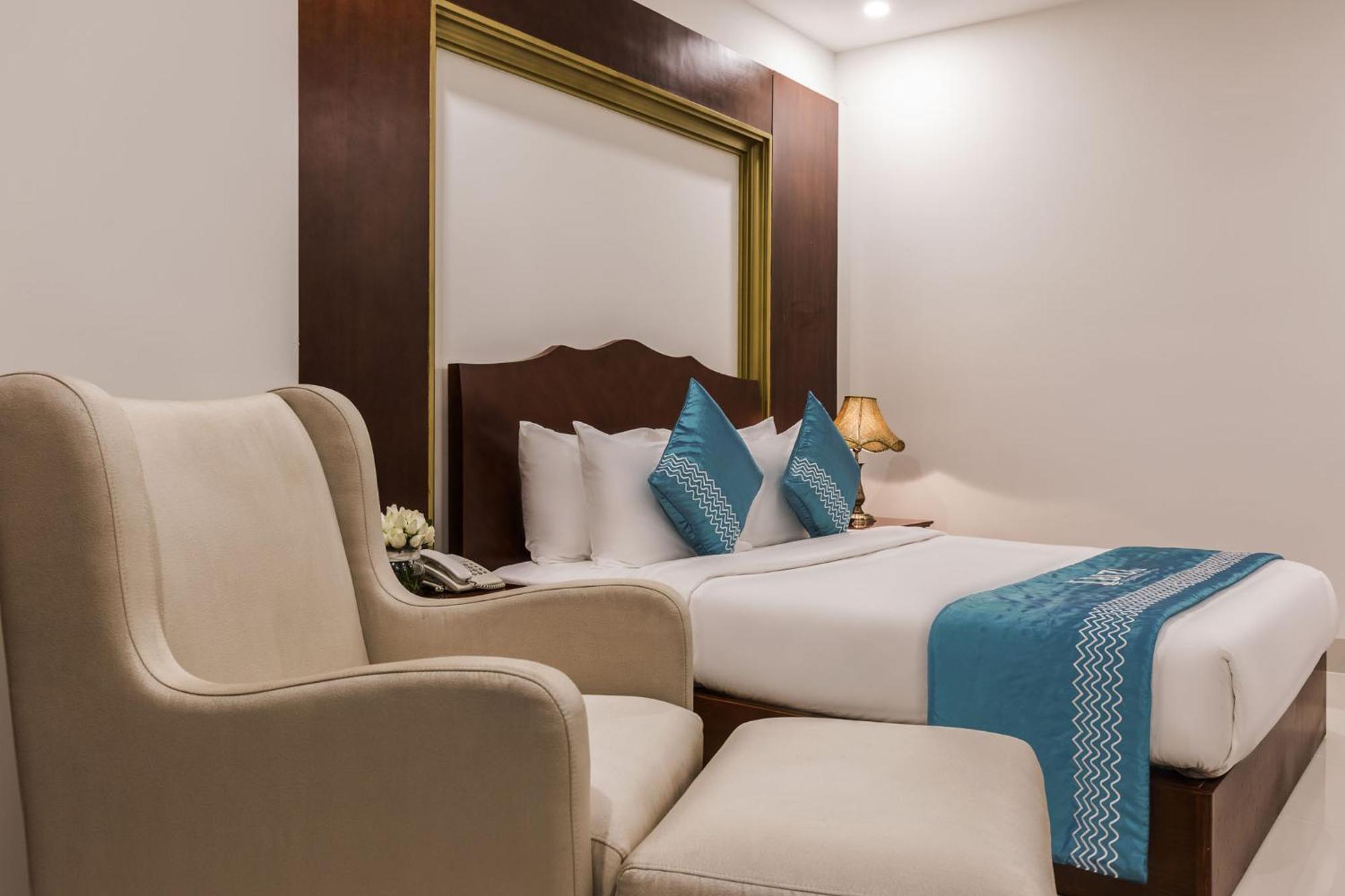 Ibiza Riverfront Da Nang Hotel Powered By Aston Esterno foto