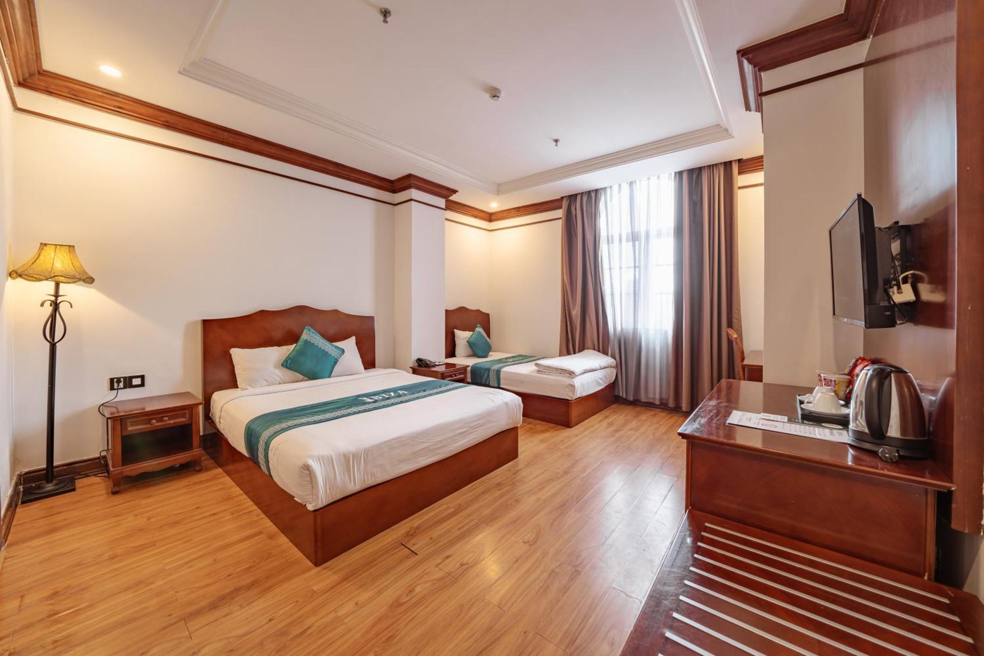 Ibiza Riverfront Da Nang Hotel Powered By Aston Esterno foto